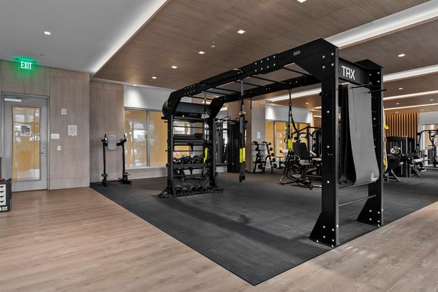 220 Lake Shore Drive 1913, Lake Park, FL 33403