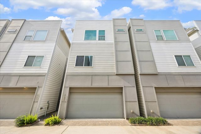 323 Eado Park Circle, Houston, TX 77020