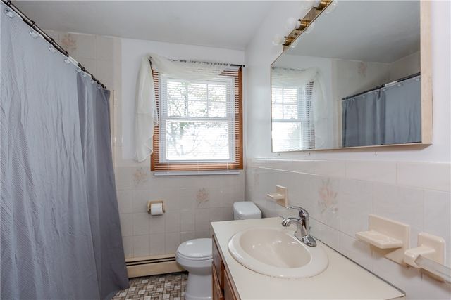23 Oak Grove Boulevard, North Providence, RI 02911
