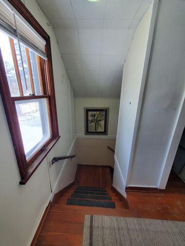 593 Grove Street SW, Hutchinson, MN 55350