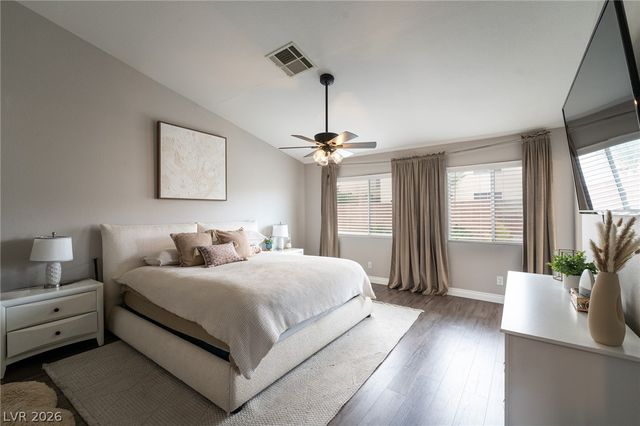 668 Pacific Cascades Drive, Henderson, NV 89012