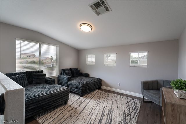 668 Pacific Cascades Drive, Henderson, NV 89012