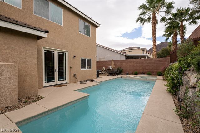 668 Pacific Cascades Drive, Henderson, NV 89012
