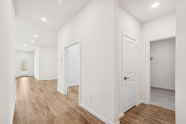 2814 Garden Meadow Street, Fulshear, TX 77423