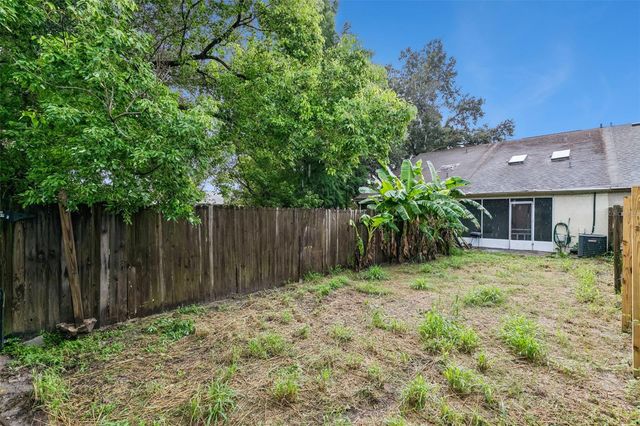 2835 HUNT CLUB LANE, Orlando, FL 32826
