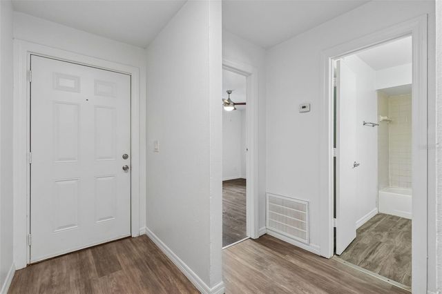 2835 HUNT CLUB LANE, Orlando, FL 32826