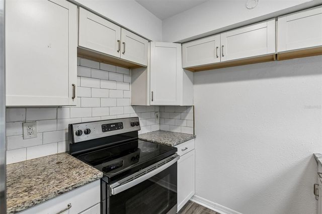 2835 HUNT CLUB LANE, Orlando, FL 32826