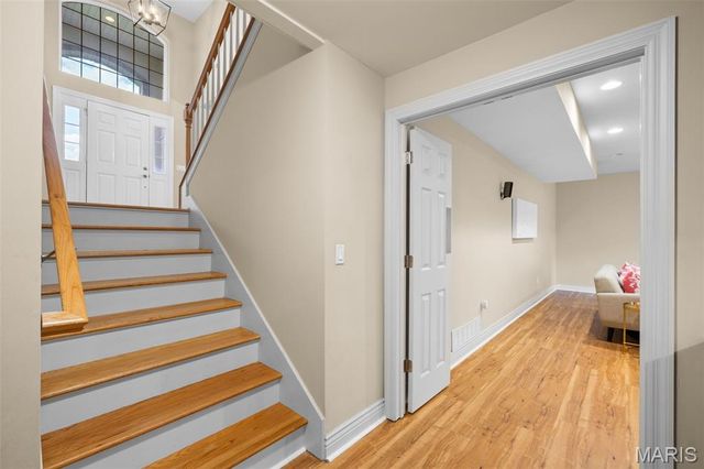 1535 Fawnvalley Drive, Des Peres, MO 63131