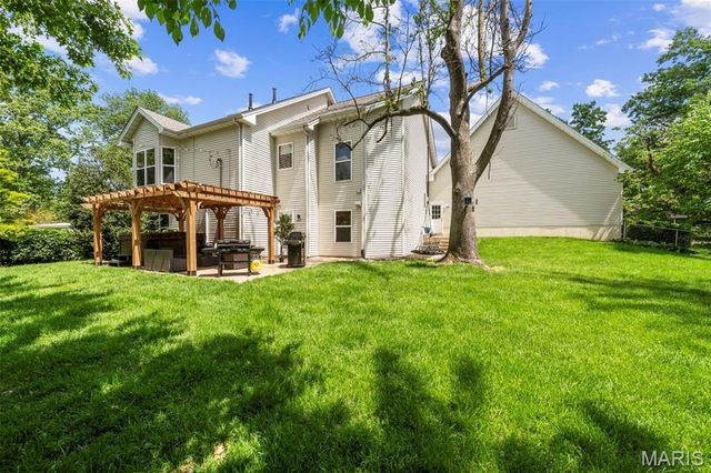 1535 Fawnvalley Drive, Des Peres, MO 63131