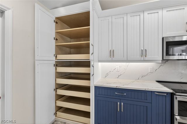 919 NW 6th PL, Cape Coral, FL 33993