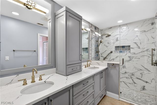 919 NW 6th PL, Cape Coral, FL 33993