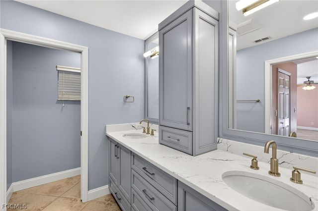 919 NW 6th PL, Cape Coral, FL 33993