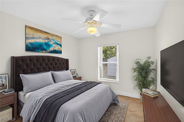 919 NW 6th PL, Cape Coral, FL 33993