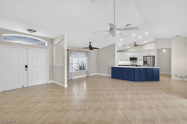 919 NW 6th PL, Cape Coral, FL 33993