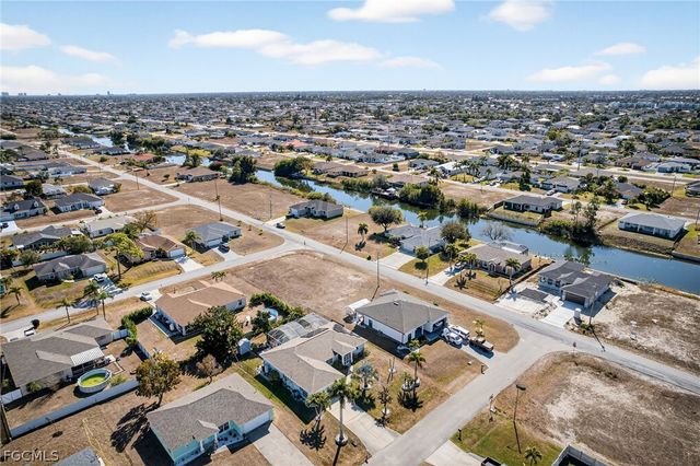 919 NW 6th PL, Cape Coral, FL 33993