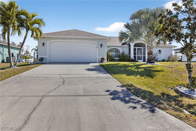 919 NW 6th PL, Cape Coral, FL 33993
