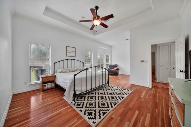2127 Sendera Ranch Drive, Magnolia, TX 77354