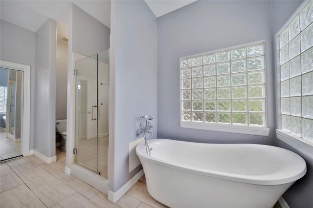 2127 Sendera Ranch Drive, Magnolia, TX 77354