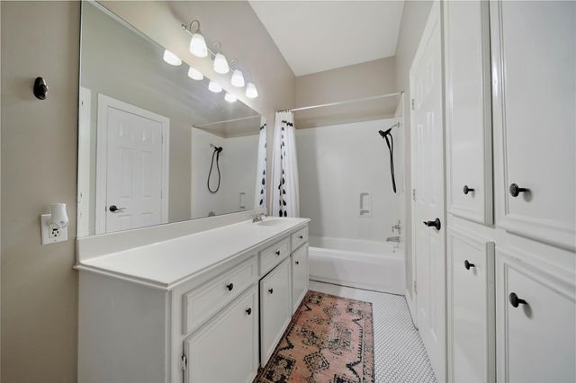 2127 Sendera Ranch Drive, Magnolia, TX 77354