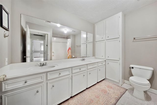 2127 Sendera Ranch Drive, Magnolia, TX 77354