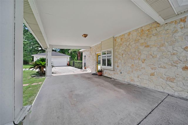 2127 Sendera Ranch Drive, Magnolia, TX 77354