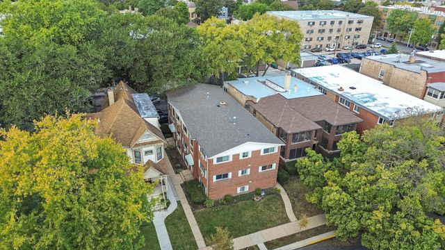 327 S Wisconsin Avenue 5B, Oak Park, IL 60302
