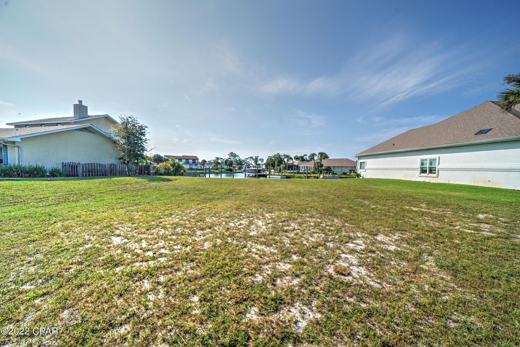 Image 13 of property listing at 409 Wahoo Road, Panama City Beach, FL 32408