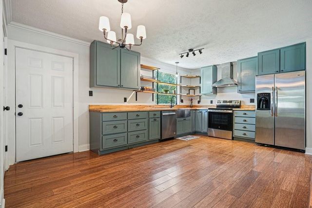 161 Pine Valley Drive, Powder Springs, GA 30127
