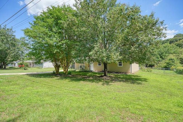 161 Pine Valley Drive, Powder Springs, GA 30127