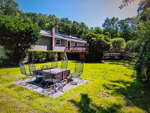 54 Lancaster Rd, Clinton, MA 01510