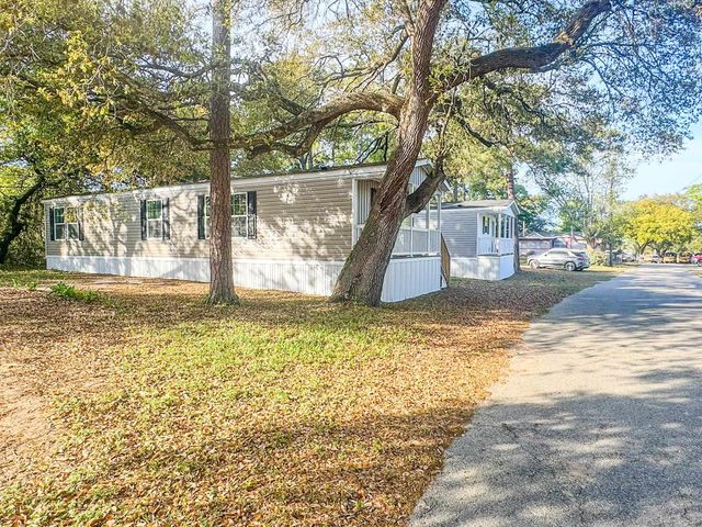 601 6th Ave. S, Myrtle Beach, SC 29577