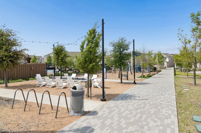 4424 Hazeltine Hills Drive, Celina, TX 75009