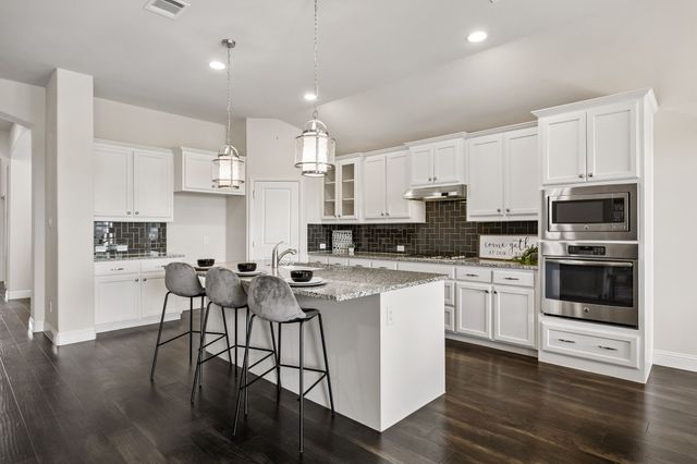 4424 Hazeltine Hills Drive, Celina, TX 75009