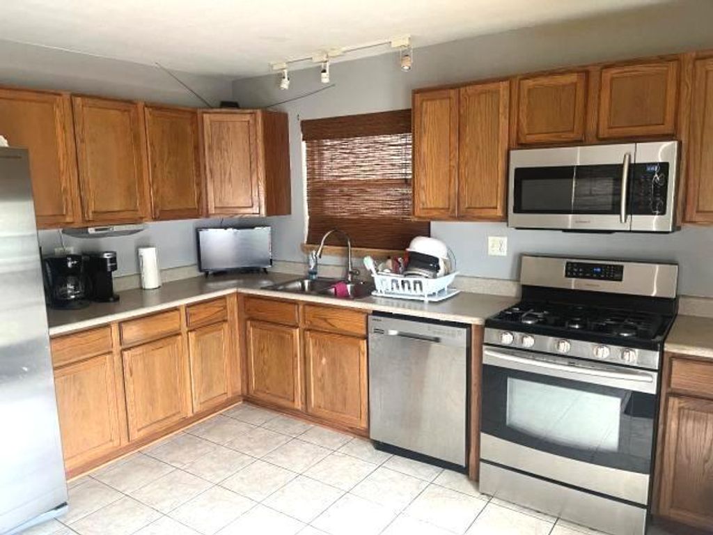 1610 S Saint Louis Avenue, Chicago, IL 60623 — photo 4