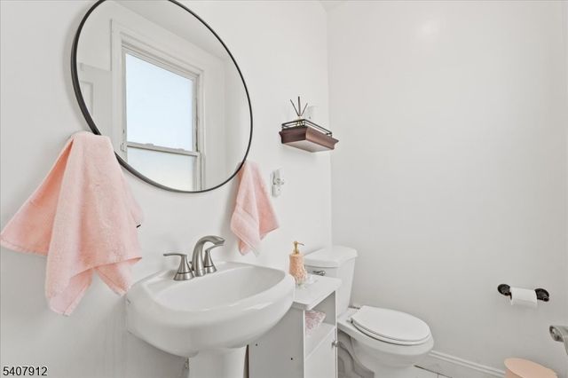 1708 46Th St, North Bergen Twp., NJ 07047