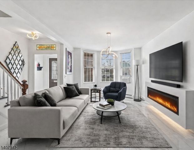 1708 46Th St, North Bergen Twp., NJ 07047