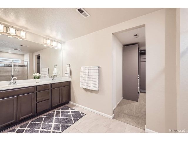 860 Goldenrod Pkwy, Henderson, CO 80640