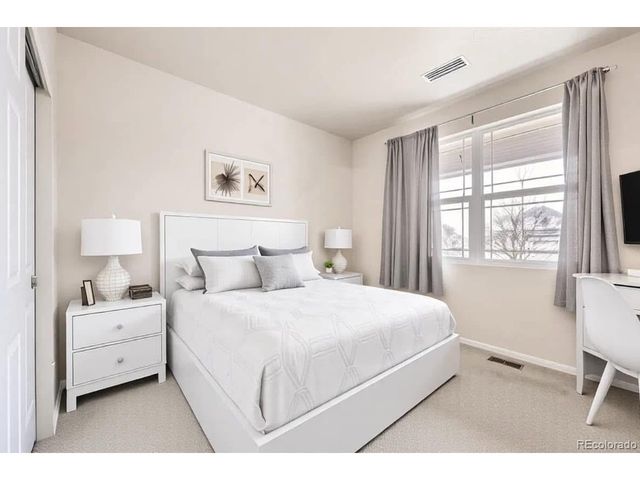 860 Goldenrod Pkwy, Henderson, CO 80640