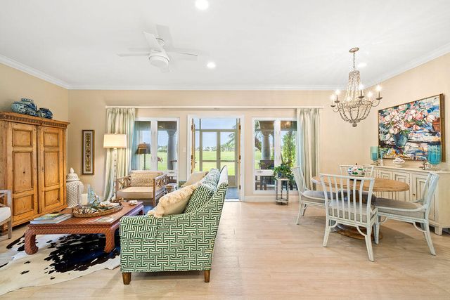 5025 Harmony Circle Circle 103, Vero Beach, FL 32967