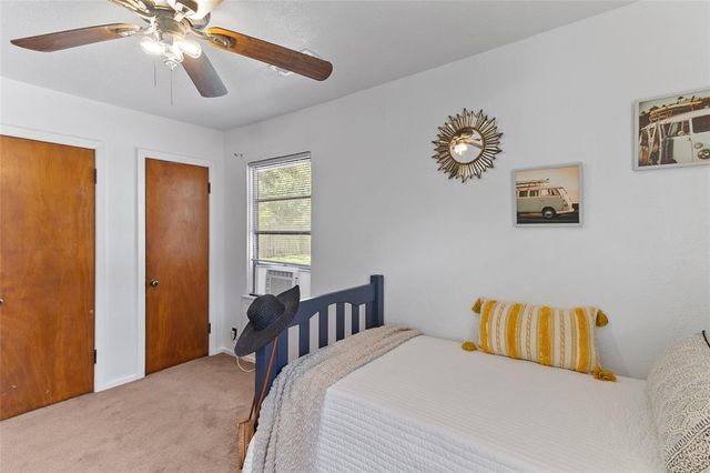 315 Cypress Street, Lake Jackson, TX 77566