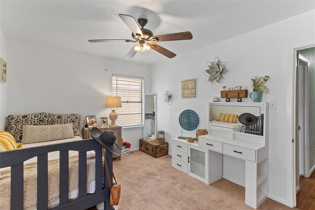 315 Cypress Street, Lake Jackson, TX 77566