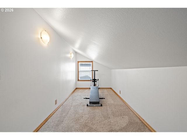 4150 BERRYWOOD Dr, Eugene, OR 97404