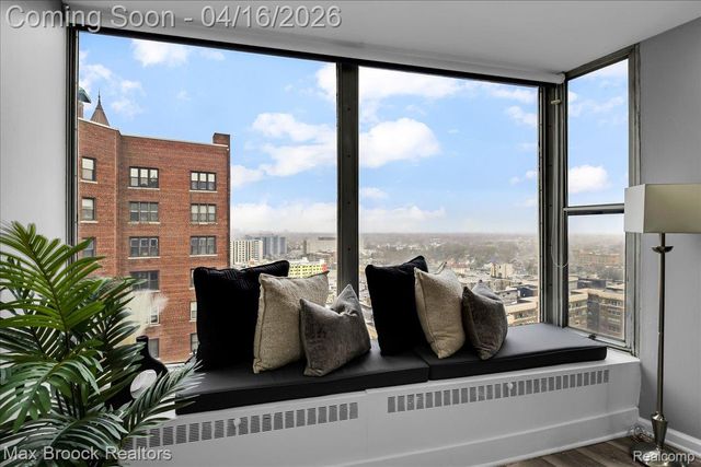 8200 E Jefferson Avenue 1901, Detroit, MI 48214