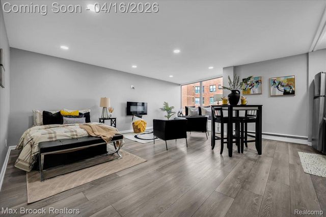 8200 E Jefferson Avenue 1901, Detroit, MI 48214