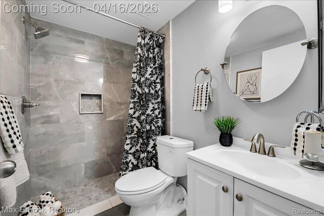 8200 E Jefferson Avenue 1901, Detroit, MI 48214