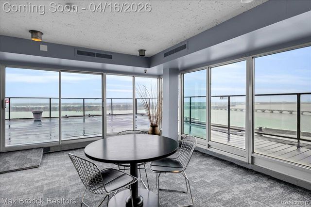 8200 E Jefferson Avenue 1901, Detroit, MI 48214