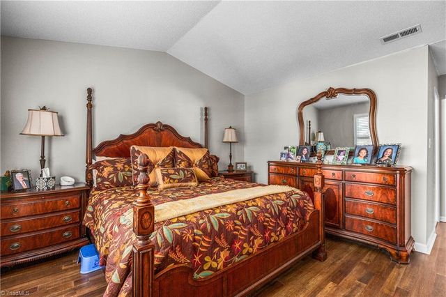 502 Westpark Circle, Winston-salem, NC 27103