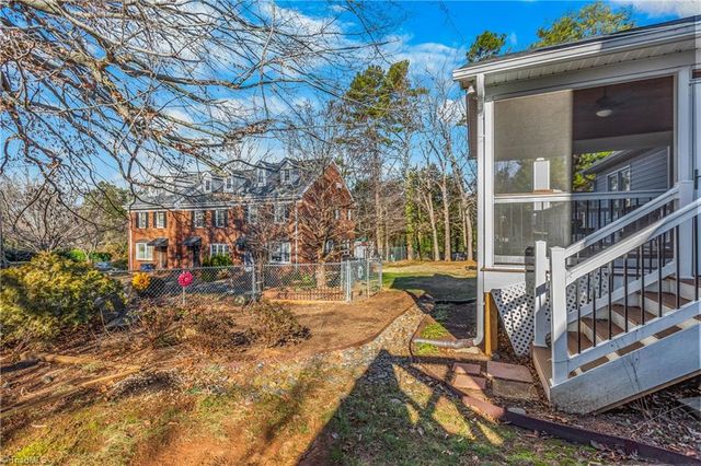 502 Westpark Circle, Winston-salem, NC 27103