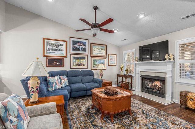 502 Westpark Circle, Winston-salem, NC 27103