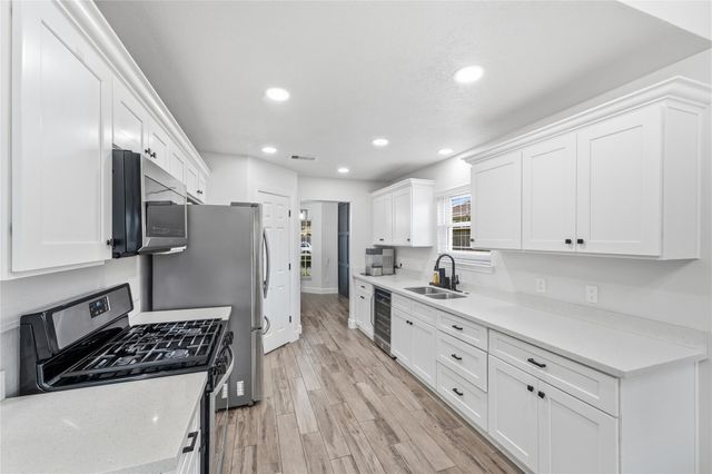 5234 Findlay Drive, Pasadena, TX 77505